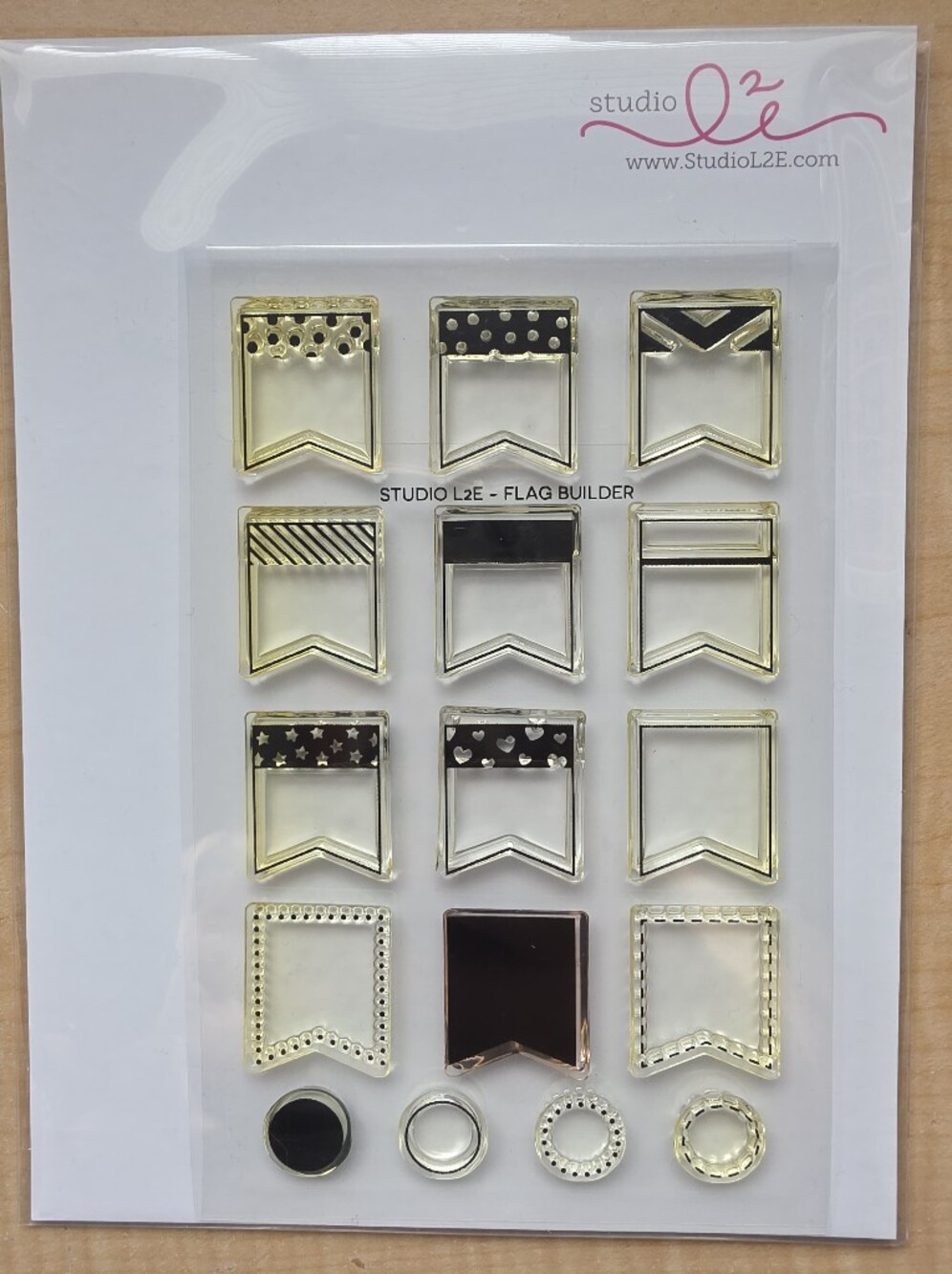 NIP Studio l2e 2014 Flag Builder Polymer Stamp Set (slightly Yellowed)